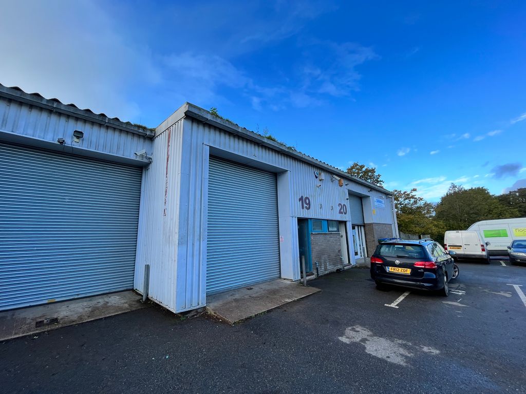 Industrial to let in Canal Way, Kingsteignton, Newton Abbot TQ12, £9,500 pa