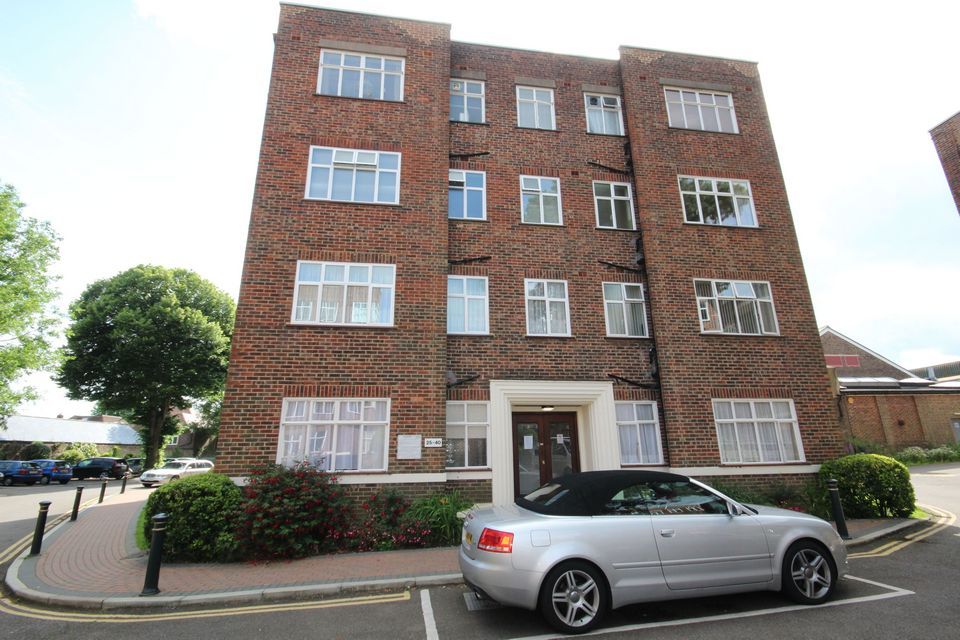 1 bed flat to rent in Dyke Road, Brighton BN1, £975 pcm