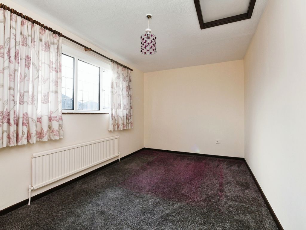 2 bed semi-detached house for sale in Alderbury Lea, Chelmsford CM3, £315,000