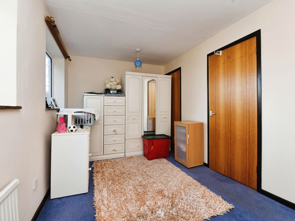 2 bed semi-detached house for sale in Alderbury Lea, Chelmsford CM3, £315,000