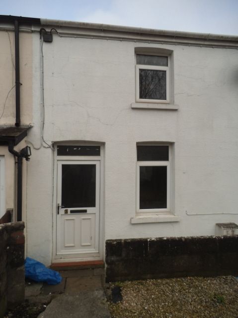 2 bed terraced house to rent in Nolton Place, Bridgend CF31, £695 pcm