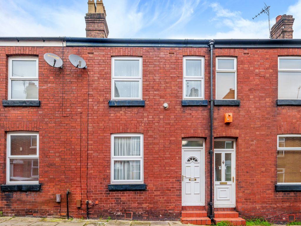 2 bed terraced house for sale in Paradise Street, Macclesfield SK11, £194,950