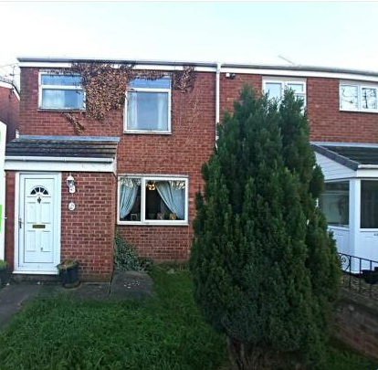 2 bed property for sale in Amberley Close, Worcester, Worcestershire WR4, £200,000