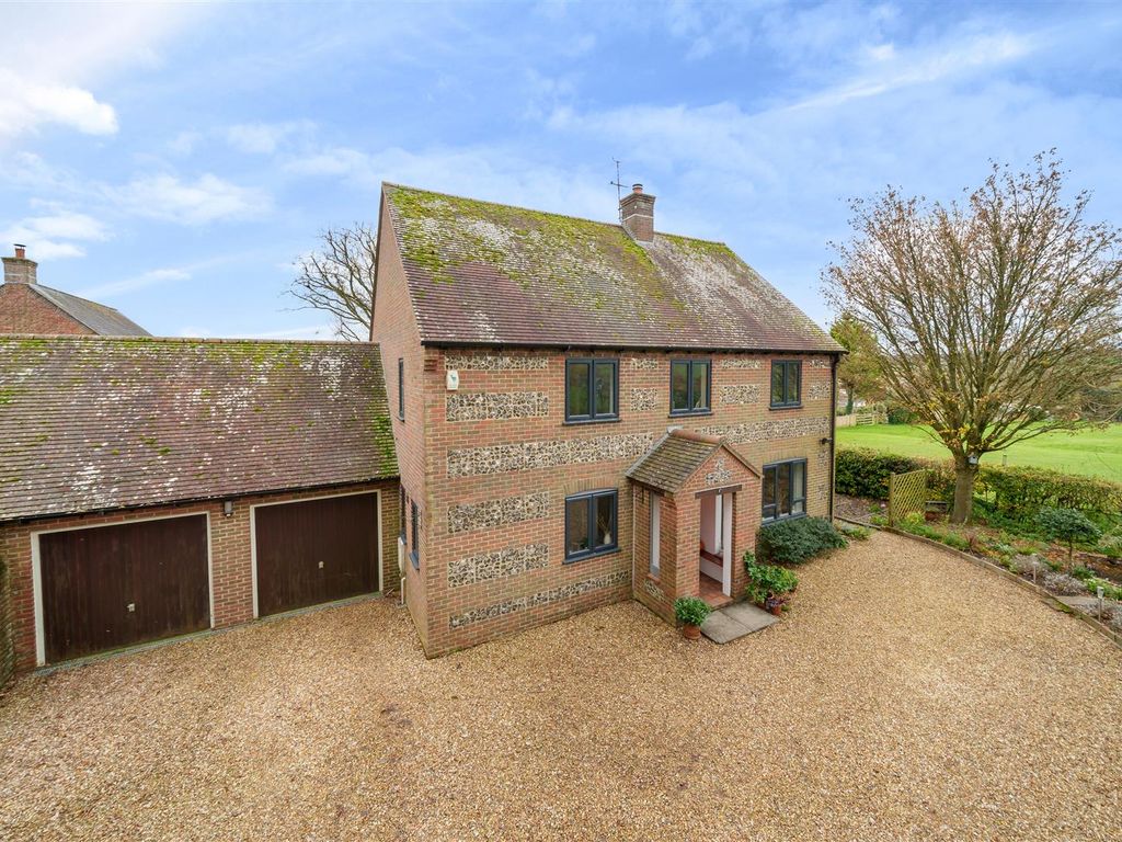 4 bed detached house for sale in Wheelwrights Close, Sixpenny Handley, Salisbury SP5, £725,000