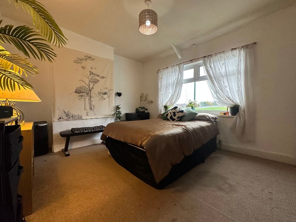 3 bed semi-detached house for sale in Elmfield Road, Hebburn NE31, £100,000