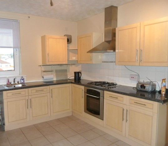1 bed flat for sale in Thorndean Avenue, Bellshill ML4, £60,000
