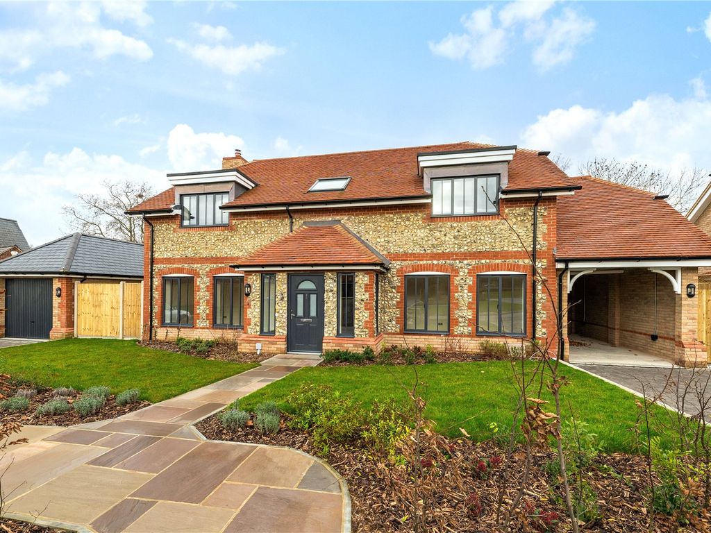 New home, 4 bed detached house for sale in Hayes Lane, Hayes, Kent BR2, £1,600,000