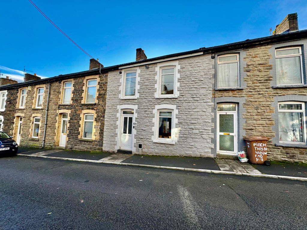 3 bed terraced house for sale in Lewis Street, Blackwood NP12, £158,000
