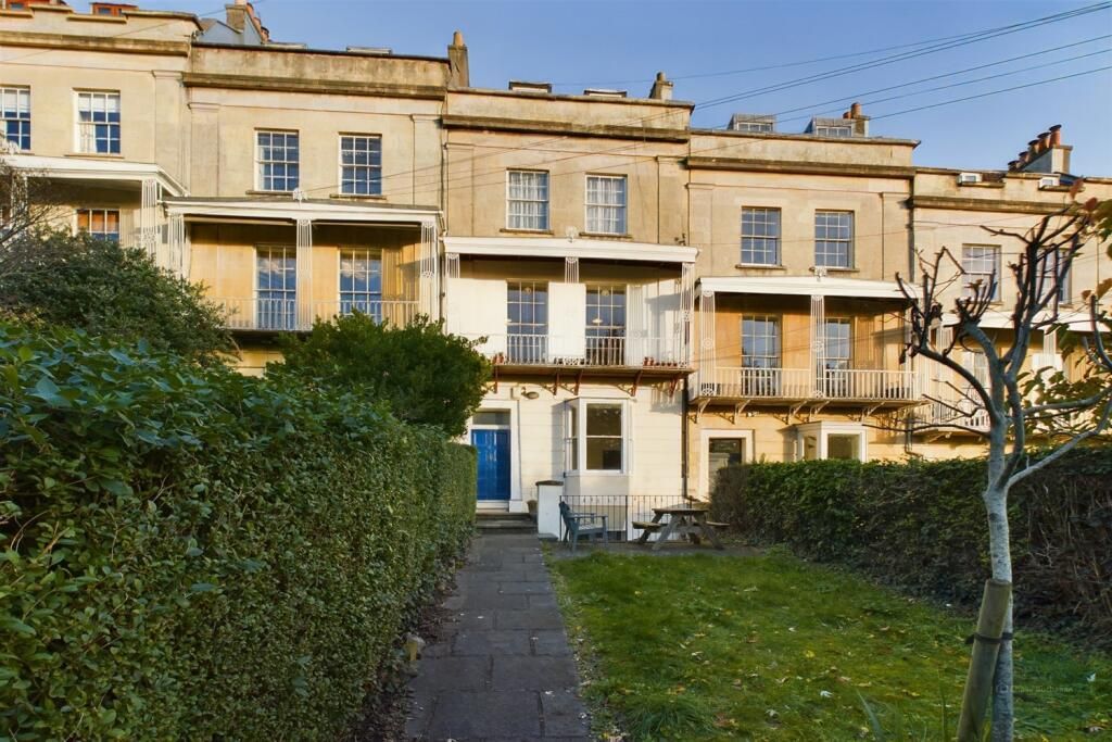 1 bed flat to rent in Clifton Vale, Clifton, Bristol BS8, £1,150 pcm