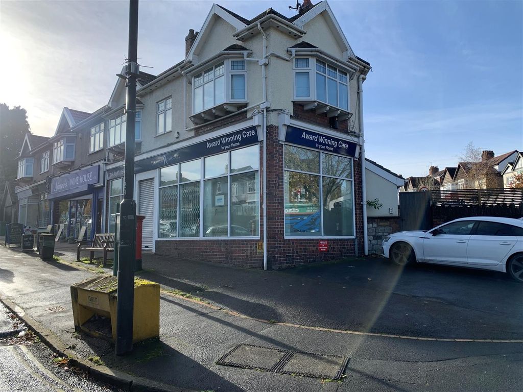Retail premises to let in Stoke Hill, Stoke Bishop, Bristol BS9, £22,000 pa