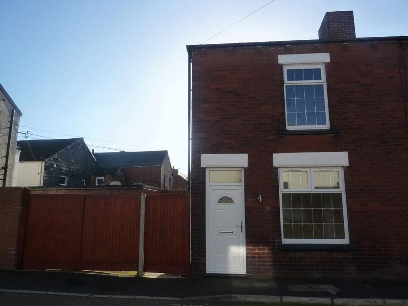 2 bed semi-detached house to rent in Marsh Street, Westhoughton, Bolton BL5, £795 pcm