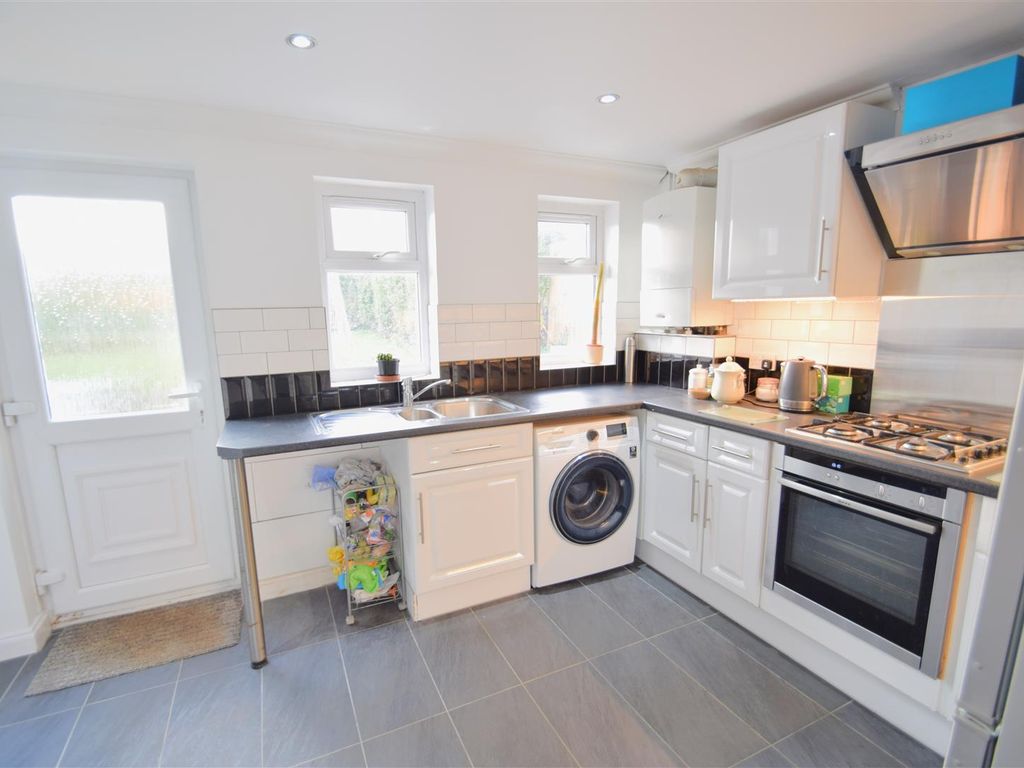 3 bed semi-detached house for sale in Trym Side, Sea Mills, Bristol BS9, £300,000