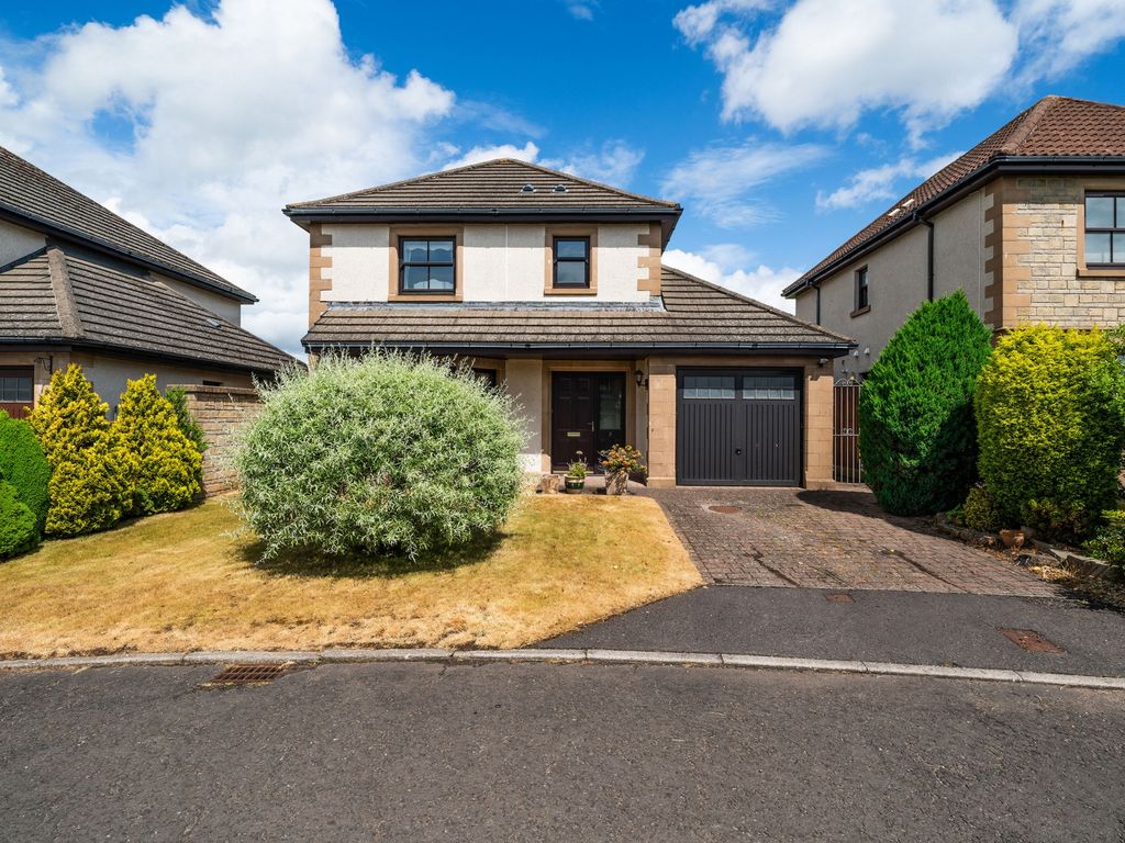 3 bed detached house for sale in Walker Place, St Andrews KY16, £430,000