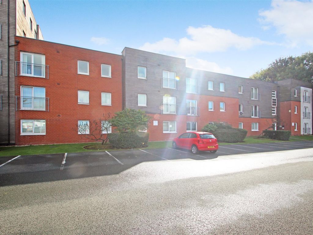 1 bed flat for sale in Federation Road, Burslem, Stoke-On-Trent ST6, £60,000