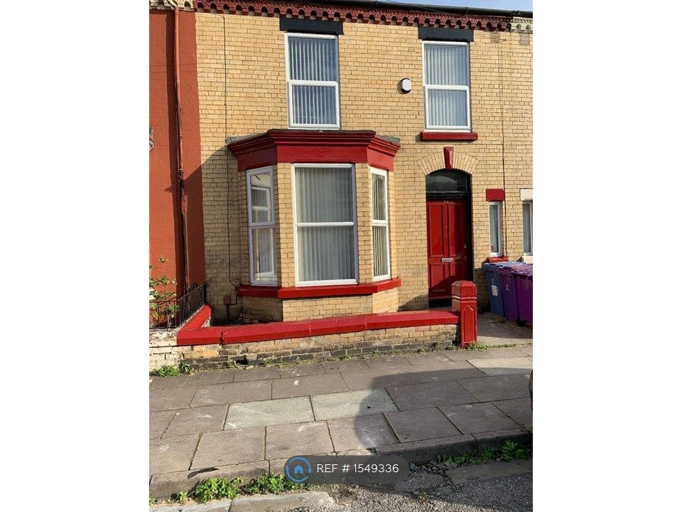 Room to rent in Kenmare Road, Liverpool L15, £475 pcm