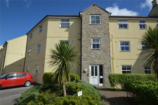 2 bed flat for sale in Madison Close, Hayle, Cornwall TR27, £110,500