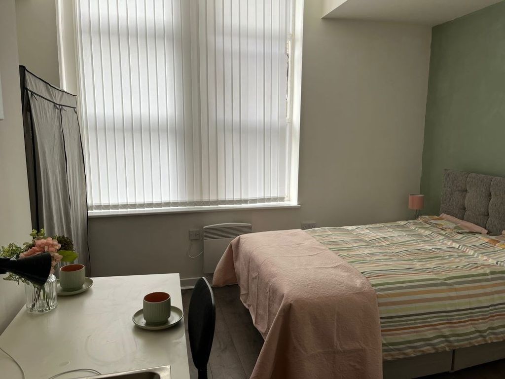 1 bed flat for sale in John Street, Sunderland SR1, £25,000