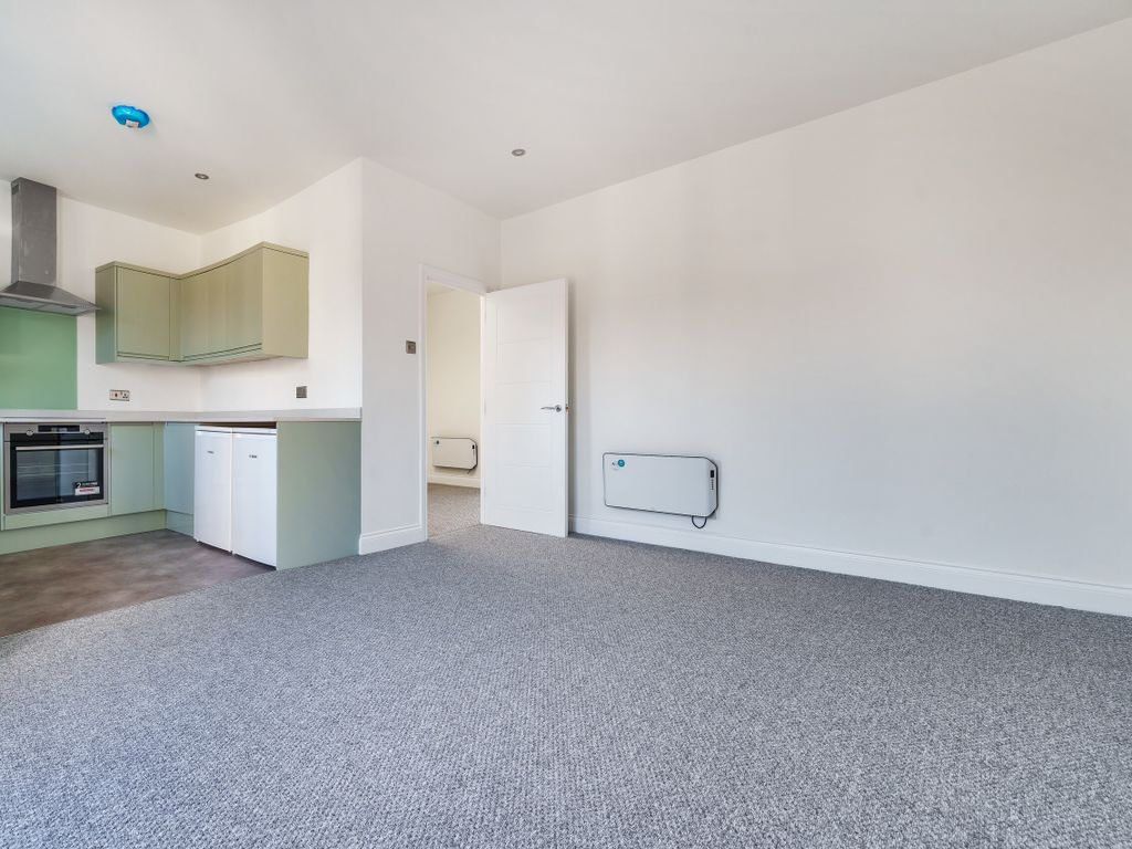 2 bed flat for sale in First Floor Flat 131 Stoke Lane, Westbury On Trym, Bristol, Bristol BS9, £325,000