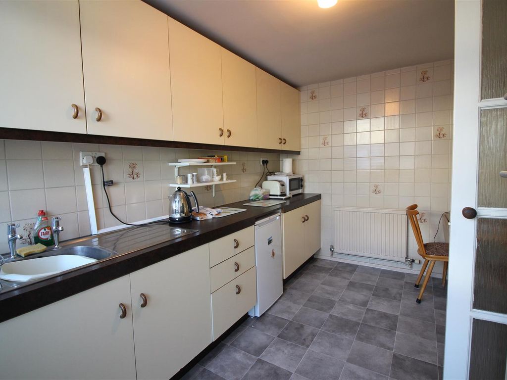 3 bed end terrace house for sale in Swallows, Old Harlow CM17, £380,000