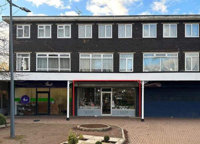 Commercial property to let in Unit 21 Quinton Court Shopping Centre, Wardles Lane, Great Wyrley WS6, £12,000 pa