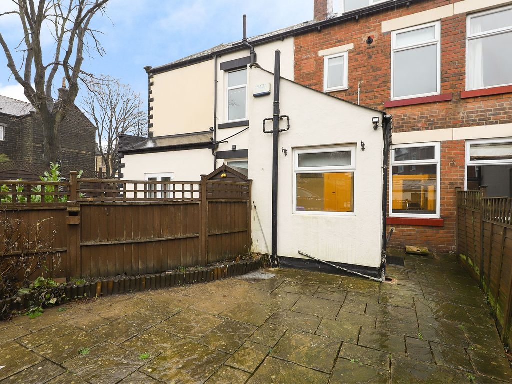 3 bed terraced house for sale in Aysgarth Road, Sheffield S6, £180,000