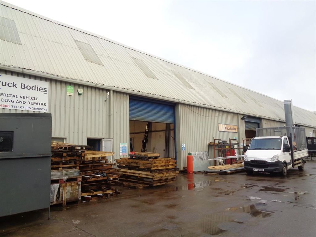 Light industrial to let in Henson Road, Darlington DL1, £12,000 pa