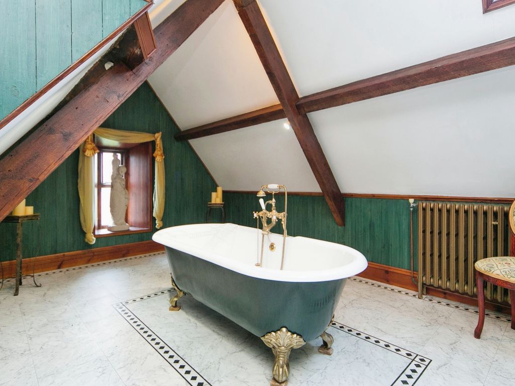 8 bed detached house for sale in Llanbedrog, Gwynedd LL53, £1,400,000