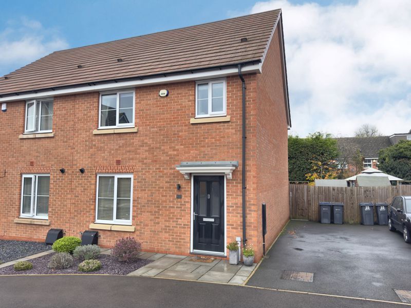 3 bed semi-detached house for sale in Horsfall Drive, Sutton Coldfield B76, £244,500