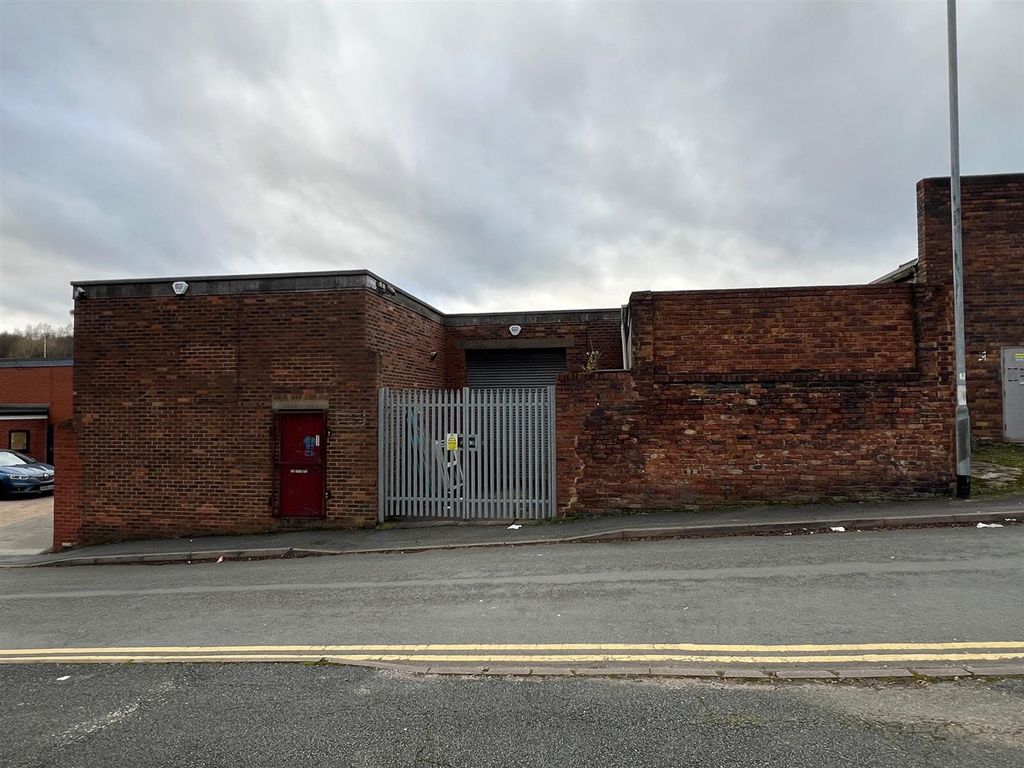 Office to let in China Street, Fenton, Stoke-On-Trent ST4, £12,000 pa