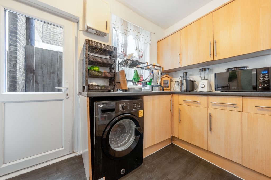 3 bed terraced house for sale in St. John's Road, London E17, £575,000