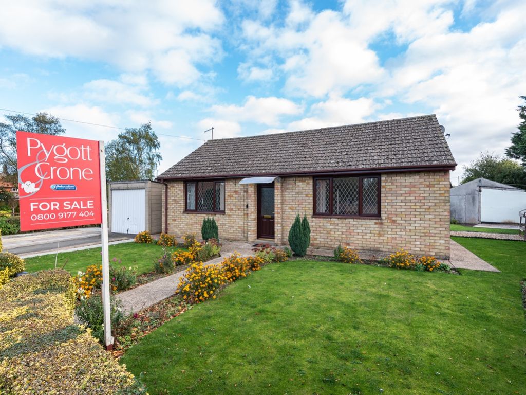 2 bed detached bungalow for sale in Church Lane, Anwick, Sleaford, Lincolnshire NG34, £185,000