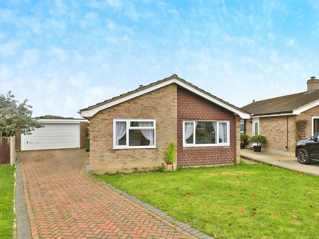 2 bed detached bungalow for sale in Acacia Avenue, Ashill, Thetford IP25, £260,000