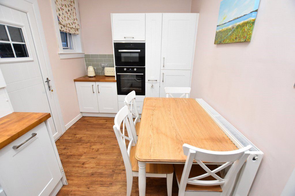 3 bed semi-detached house for sale in Loanhead Avenue, Renfrew, Renfrewshire PA4, £169,995