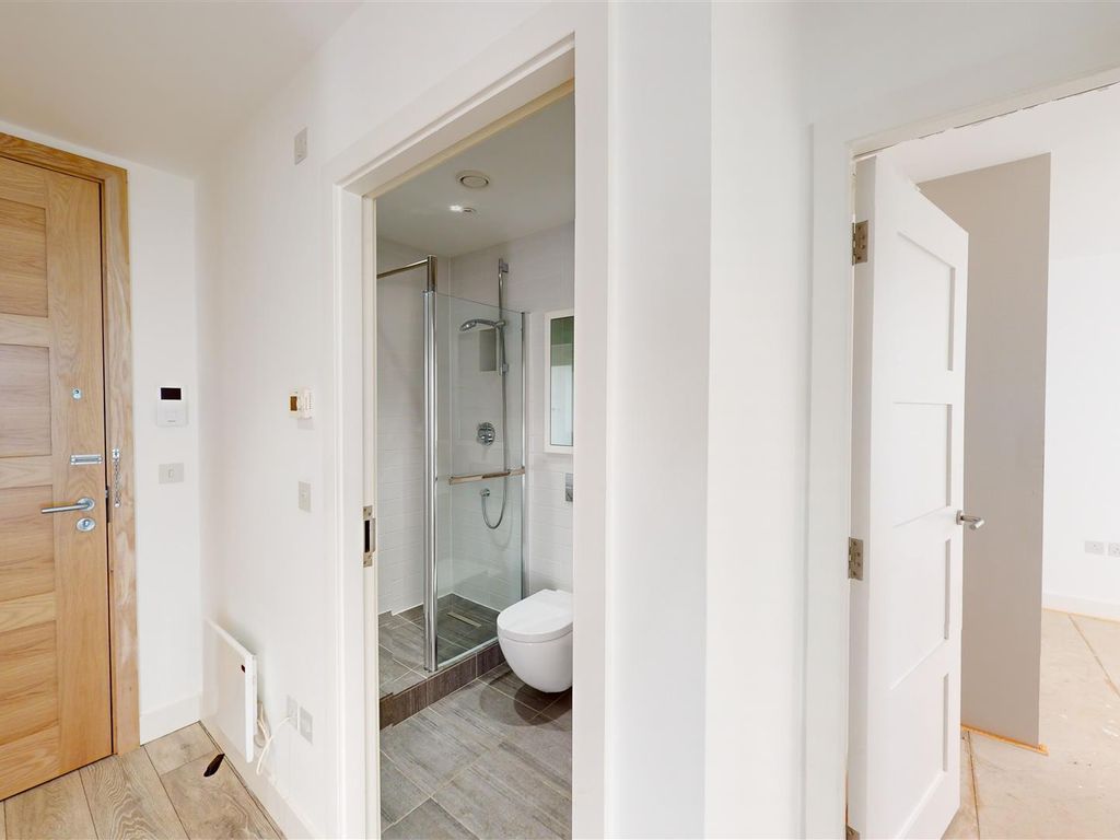1 bed flat for sale in Broughton Road, Skipton BD23, £150,000