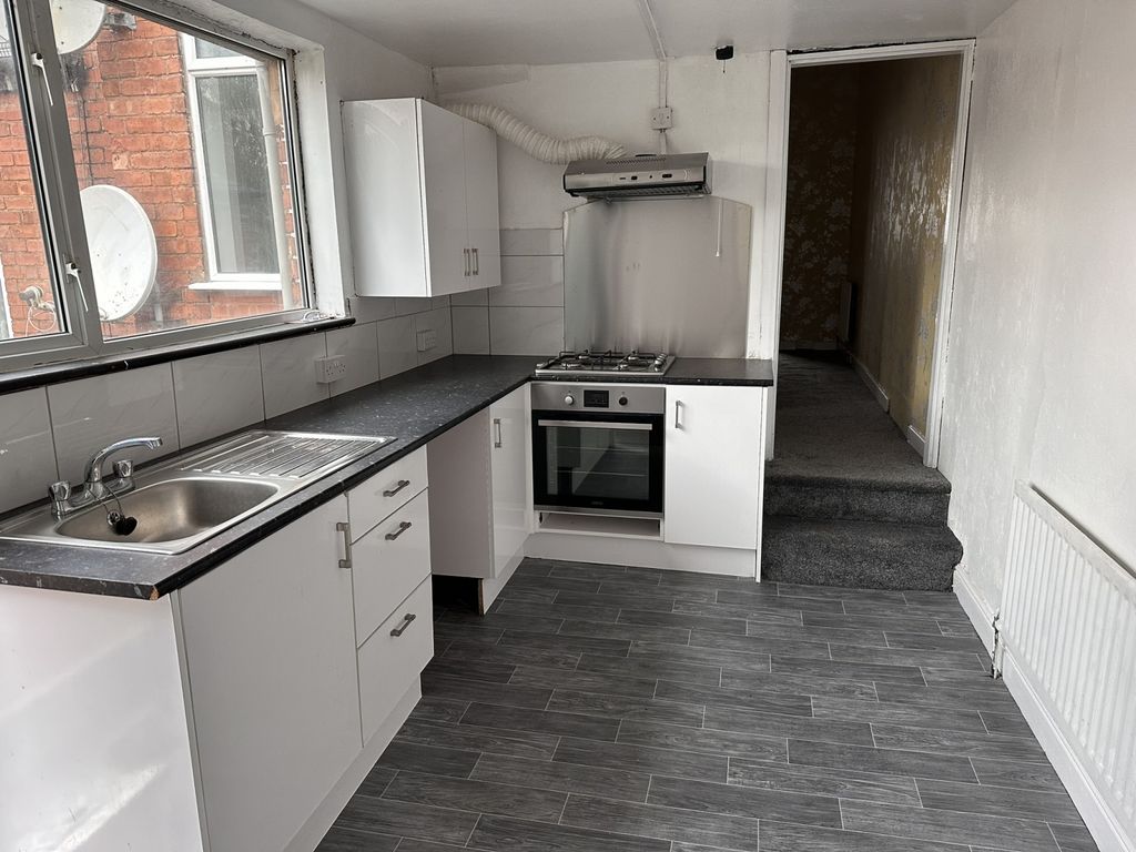 1 bed flat to rent in Fordhouse Lane, Stirchley, Birmingham B30, £550 pcm
