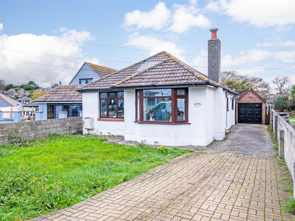 4 bed bungalow for sale in Mayfield Close, Weymouth DT4, £350,000