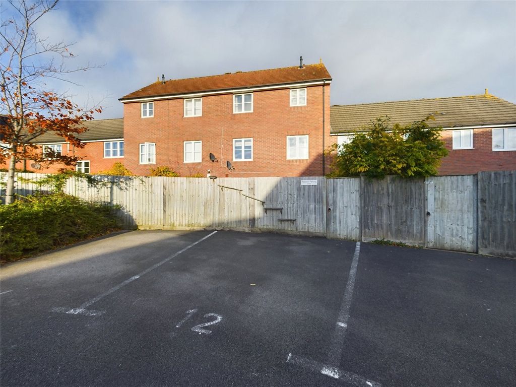 3 bed terraced house for sale in Blaisdon Way, Cheltenham, Gloucestershire GL51, £290,000