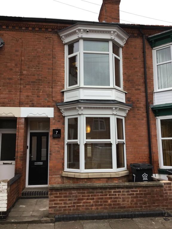 4 bed terraced house to rent in Barclay Street, Leicester, Leicestershire LE3, £498 pcm