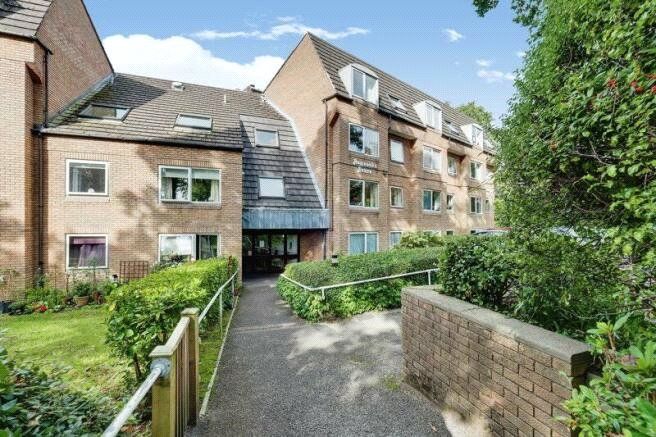 1 bed flat for sale in Wimborne Road, Bournemouth BH2, £72,000