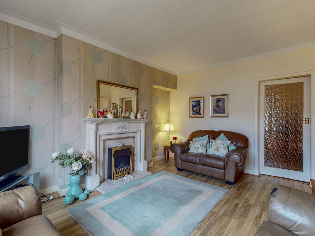 3 bed semi-detached house for sale in Millburn Avenue, Yoker, Clydebank G81, £174,995
