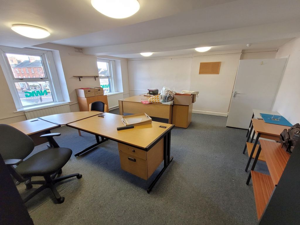 Office to let in Cornmarket, Penrith CA11, £7,250 pa