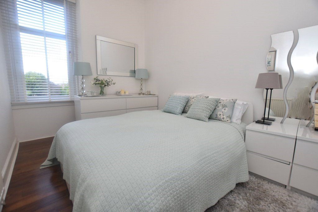 1 bed flat for sale in Broadloan, Renfrew, Renfrewshire PA4, £96,995