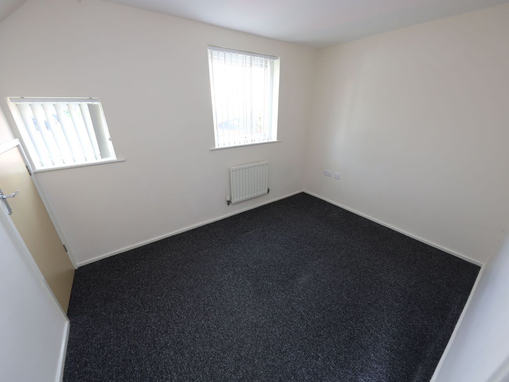 1 bed flat for sale in Glyn Teg, Merthyr Tydfil CF47, £64,995