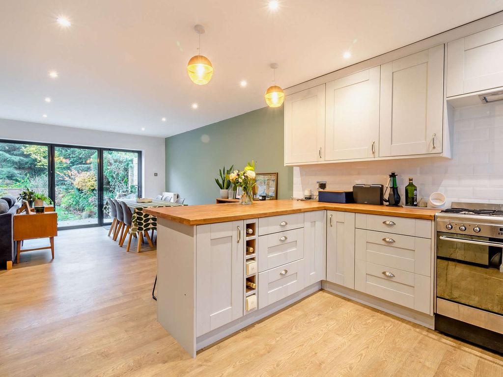 3 bed terraced house for sale in Copthorne Road, Felbridge RH19, £500,000