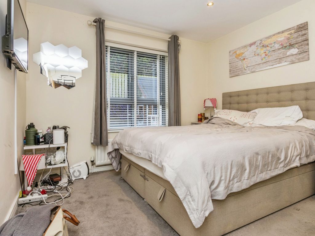 2 bed flat for sale in The Rose Garden, Belfast BT17, £159,950