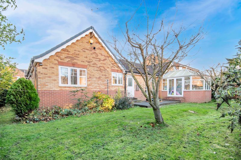 3 bed detached bungalow for sale in Hatchellwood View, Bessacarr, Doncaster DN4, £325,000