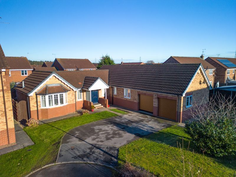 3 bed detached bungalow for sale in Hatchellwood View, Bessacarr, Doncaster DN4, £325,000