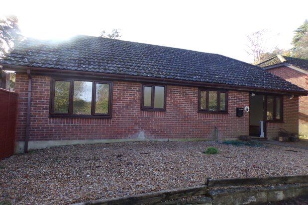 2 bed bungalow to rent in Hurn Road, Ringwood BH24, £1,400 pcm