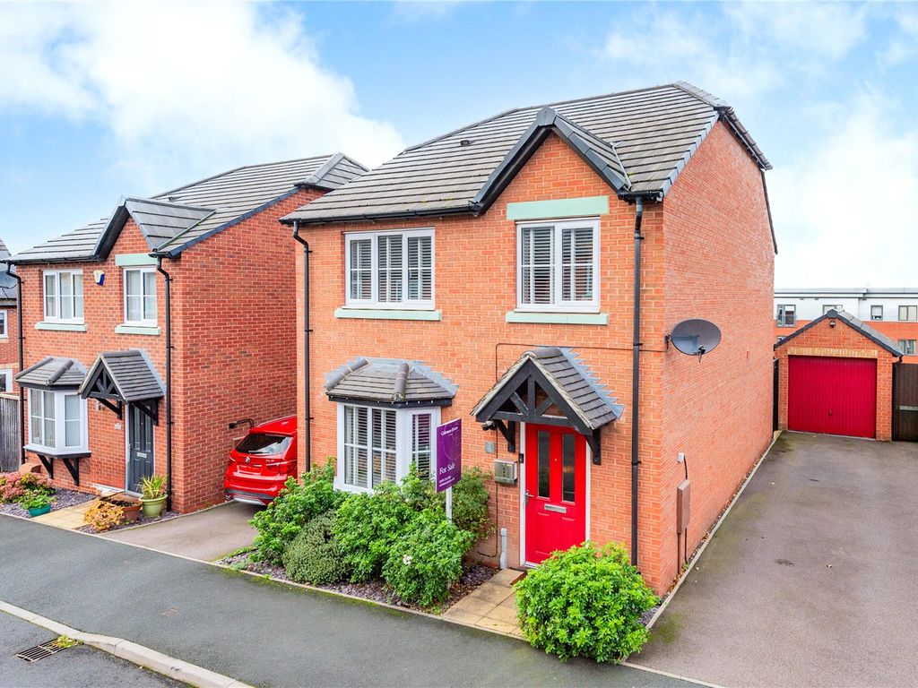 4 bed detached house for sale in Vesey Court, Wellington, Telford, Shropshire TF6, £300,000