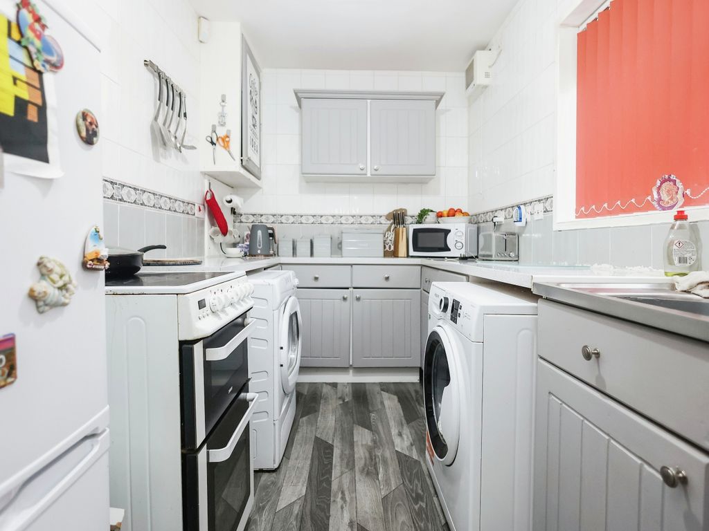 2 bed terraced house for sale in Bushbury Road, Birmingham, West Midlands B33, £185,000